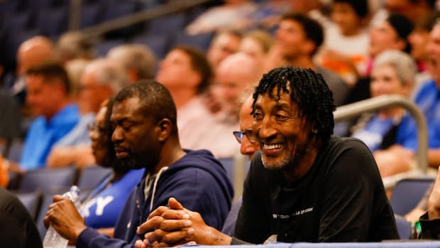 NBA hall of fame Scottie Pippen looks on during a game featuring the Vanderbilt Commodores and Georgia Bulldogs at Amelie Arena.