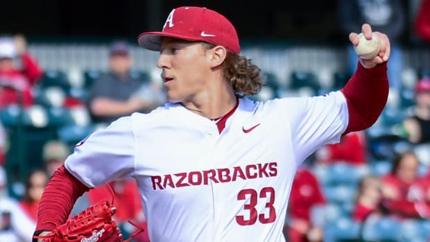 Razorbacks pitcher Hagen Smith during game with Murray State