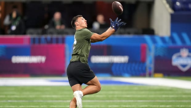 Mar 1, 2024; Indianapolis, IN, USA; Utah defensive back Cole Bishop (DB44) works out during the 2024 NFL Combine at Lucas Oil Stadium. Mandatory Credit: Kirby Lee-USA TODAY Sports