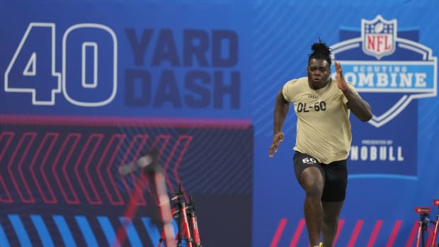 Mar 3, 2024; Indianapolis, IN, USA; Georgia offensive lineman Amarius Mims (OL50) during the 2024 NFL Combine at Lucas Oil Stadium. Mandatory Credit: Kirby Lee-USA TODAY Sports  