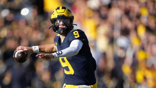 Jan 1, 2024; Pasadena, CA, USA; Michigan Wolverines quarterback J.J. McCarthy (9) throws a pass against the Alabama Crimson Tide during the first half in the 2024 Rose Bowl college football playoff semifinal game at Rose Bowl.