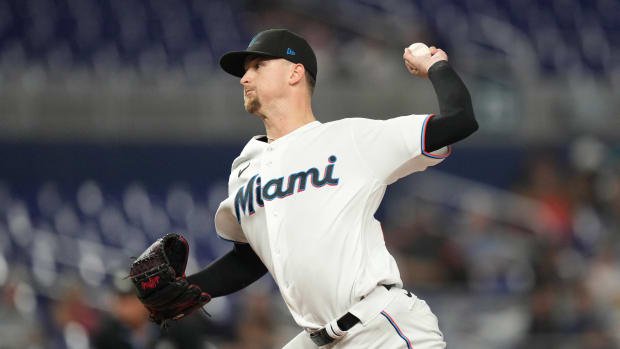 Sep 19, 2023; Miami, Florida, USA; Miami Marlins starting pitcher Braxton Garrett (29) pitches against the New York Mets in the first inning at loanDepot Park. Mandatory Credit: Jim Rassol-USA TODAY Sports  
