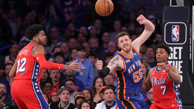 76ers-hold-knicks-historic-low