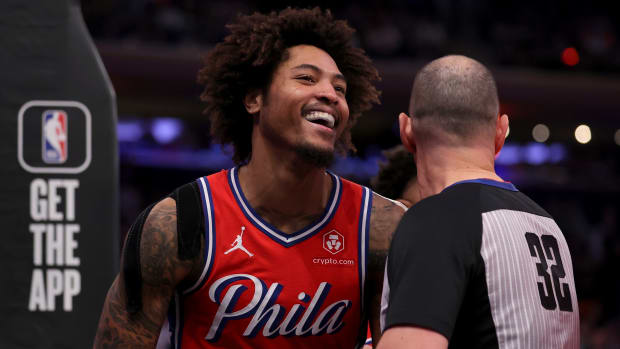 Kelly Oubre addresses the dust-up with Knicks' Donte DiVincenzo.