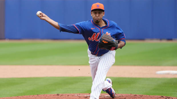 Feb 19, 2024; Port St. Lucie, FL, USA; New York Mets relief pitcher Edwin Diaz (39) throws batting practice during workouts at spring training.