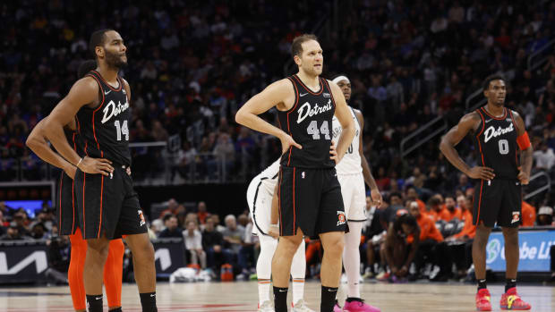 Knicks' OG Anunoby Says He's Optimistic of Regular Season Return