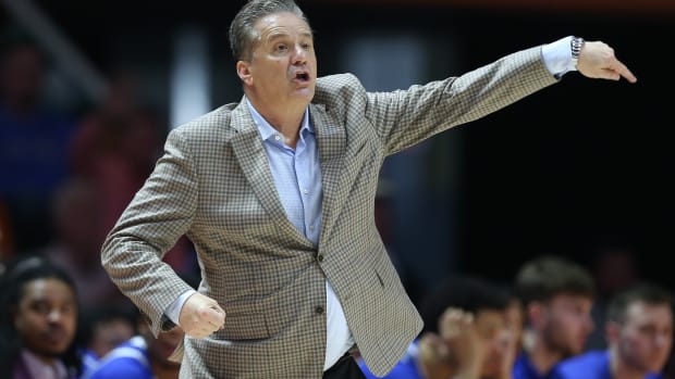 Mar 9, 2024; Knoxville, Tennessee, USA; Kentucky Wildcats head coach John Calipari gives direction during the second half against the Tennessee Volunteers at Thompson-Boling Arena at Food City Center. Mandatory Credit: Randy Sartin-USA TODAY Sports