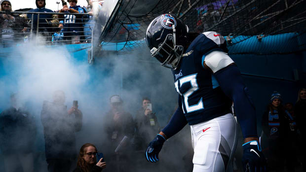 Tennessee Titans running back Derrick Henry (22) takes the field for his last game with the Titans before their game against the Jacksonville Jaguars at Nissan Stadium in Nashville.