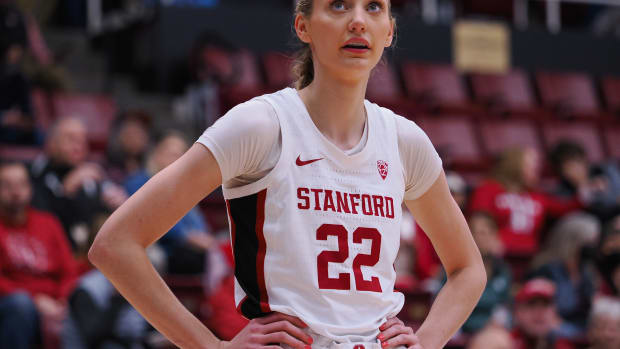 Jan 29, 2023; Stanford, California, USA; Stanford Cardinal forward Cameron Brink (22) lines up for an Oregon Ducks free throw during the first quarter at Maples Pavilion. 
