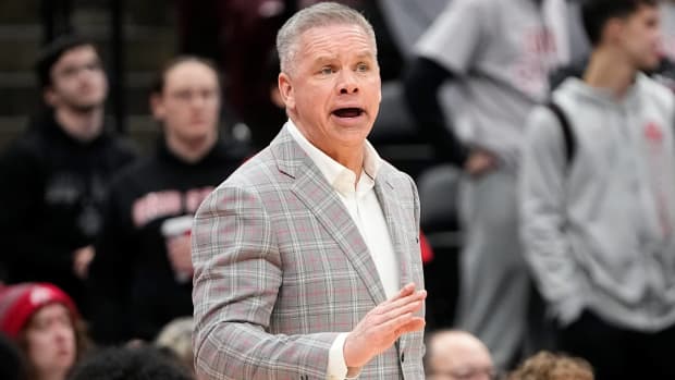 Ohio State head coach Chris Holtmann calls out to his team during a game