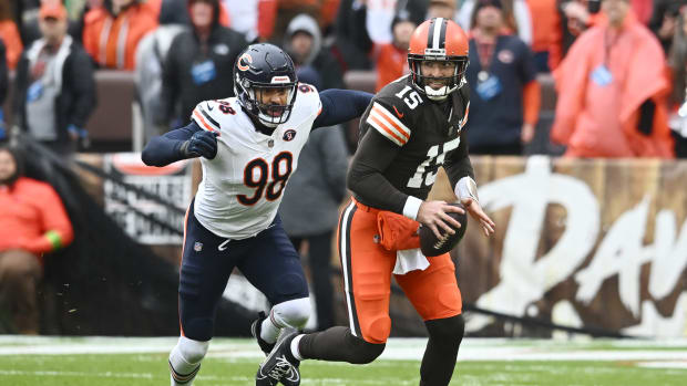 The Bears did nothing to address two lost defensive ends in free agency and need extensive help here in the draft or blockers will gang up on Montez Sweat.