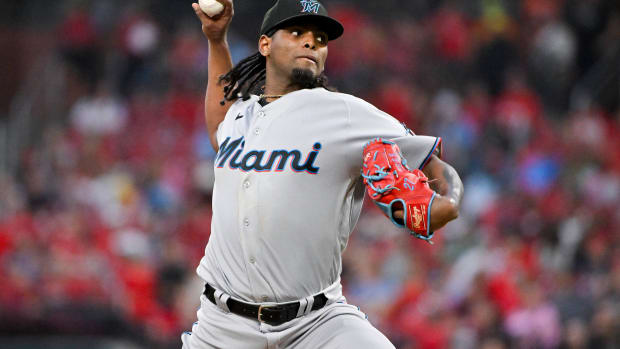 Jul 18, 2023; St. Louis, Missouri, USA; Miami Marlins starting pitcher Edward Cabrera (27) pitches against the St. Louis Cardinals during the sixth inning at Busch Stadium. Mandatory Credit: Jeff Curry-USA TODAY Sports  