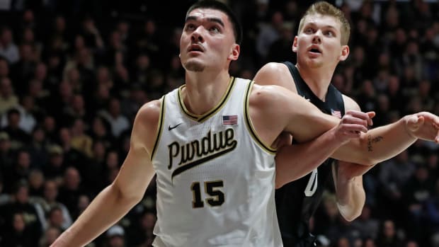 Purdue Boilermakers center Zach Edey (15) boxes out Michigan State Spartans forward Jaxon Kohler (0) during the NCAA men s basketball game, Saturday, March 2, 2024, at Mackey Arena in West Lafayette, Ind.