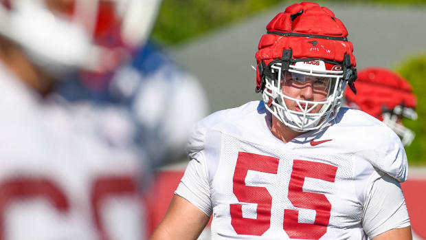 Razorbacks center Beaux Limmer at Tuesday morning's practice
