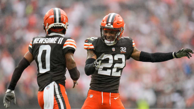 Cleveland Browns cornerback Greg Newsome II (0) and safety Grant Delpit (22) celebrate a stop in the first quarter of the NFL Week 1 game between the Cleveland Browns and the Cincinnati Bengals at FirstEnergy Stadium in downtown Cleveland on Sunday, Sept. 10, 2023. The Browns led 10-0 at halftime.