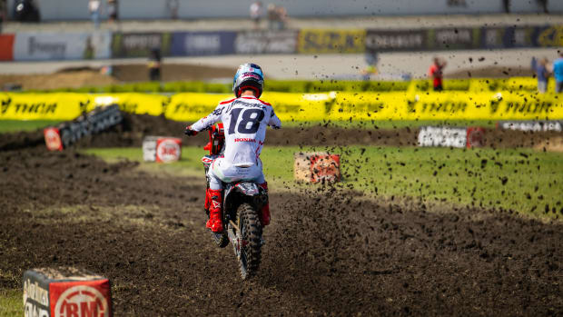 Jett Lawrence rides away to victory in Saturday's SuperMotocross Playoffs, Round 2, at Chicagoland Speedway. Photo courtesy Align Media.