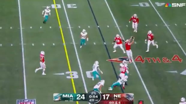 The Patriots’ Desperate Play vs. Dolphins had Cris Collinsworth Making So Many Noises 