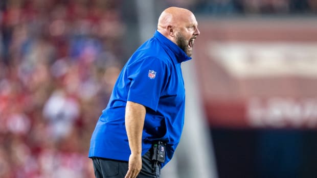 Giants head coach Brian Daboll argues with a referee during the third quarter against the San Francisco 49ers.
