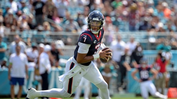 Houston Texans quarterback CJ Stroud (7) looks to pass during the first half against the Jacksonville Jaguars at EverBank Stadium.