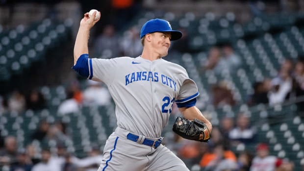 Kansas City Royals starting pitcher Zack Greinke pitches against the Tigers