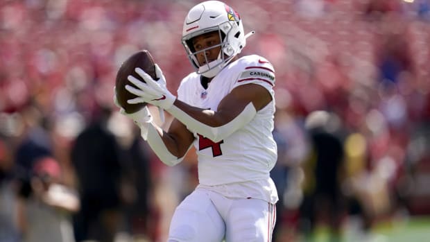 Arizona Cardinals wide receiver Rondale Moore (4) catches a pass before the start of the game against the San Francisco 49ers at Levi's Stadium