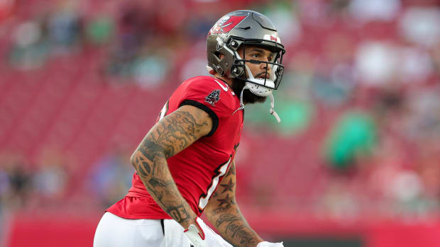 Sep 25, 2023; Tampa, Florida, USA; Tampa Bay Buccaneers wide receiver Mike Evans (13) warms up before a game against the Philadelphia Eagles at Raymond James Stadium. Mandatory Credit: Nathan Ray Seebeck-USA TODAY Sports