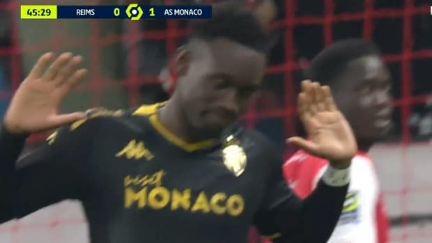 Folarin Balogun scores for Monaco.