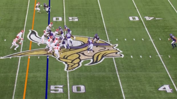 Minnesota Vikings execute a fake punt against the Kansas City Chiefs in Week 5.
