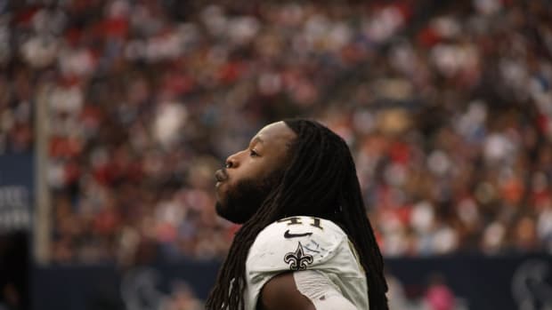 NFL Fans Had Lots of Jokes About Alvin Kamara's Reaction to Jameis
