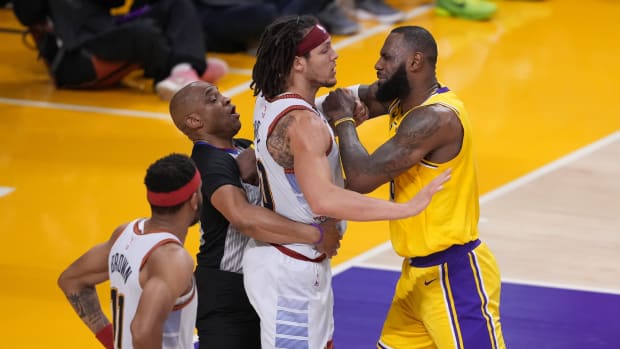 Lakers' Kurt Rambis working hard to improve team's defense – Daily News