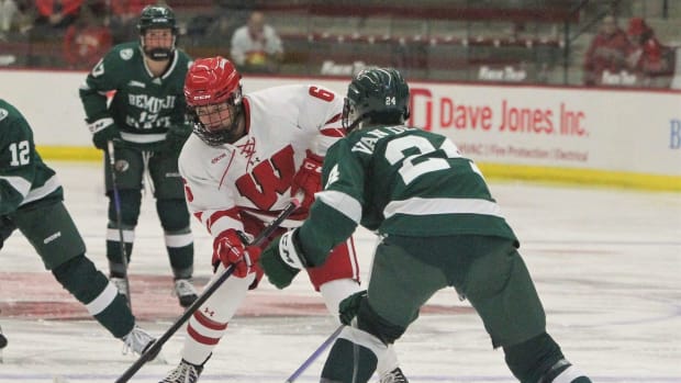 Wisconsin's Lacey Eden controls the puck against Bemidji State on Oct. 2, 2022 at LaBahn Ice Arena in Madison, Wis. Uwice Bemidji State 1 Oct 20 2022