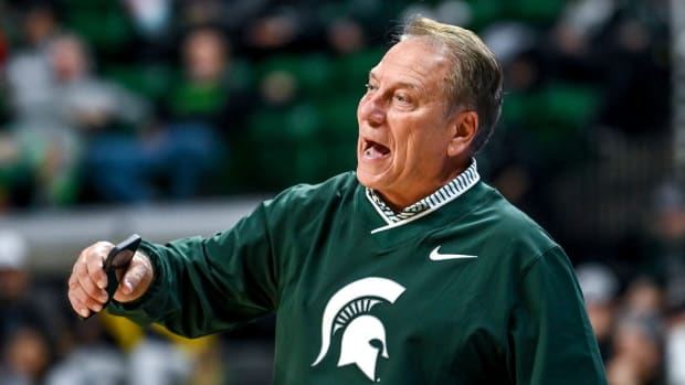 Michigan State coach Tom Izzo yells plays while on the sideline.