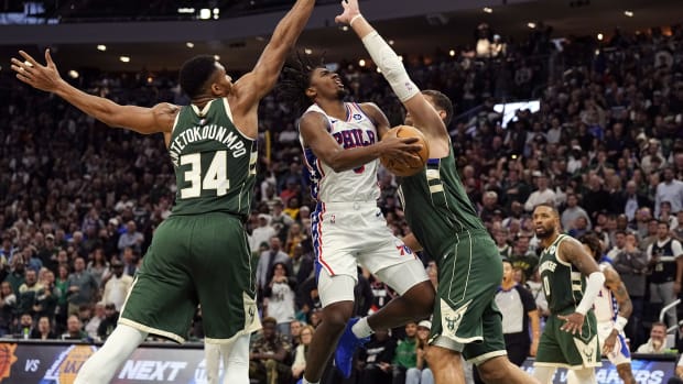 Sixers guard Tyrese Maxey goes turnover-free against the Bucks on Thursday night.