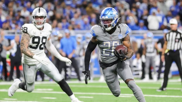 Lions running back Jahmyr Gibbs runs against the Raiders during the first half at Ford Field on Monday, Oct. 30, 2023.