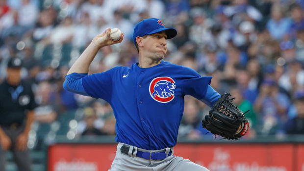 Jul 25, 2023; Chicago, Illinois, USA; Chicago Cubs starting pitcher Kyle Hendricks (28) delivers a pitch against the Chicago White Sox during the first inning at Guaranteed Rate Field. Mandatory Credit: Kamil Krzaczynski-USA TODAY Sports
