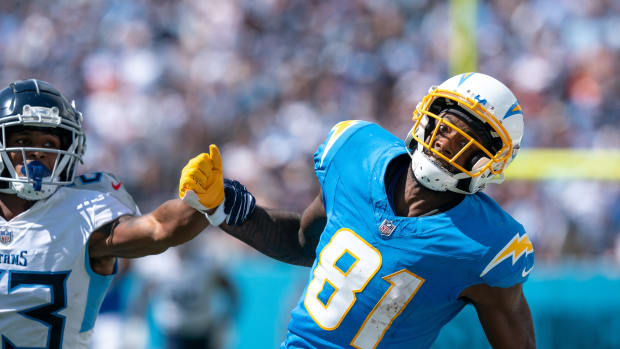 Chargers' WR Mike Williams (81)