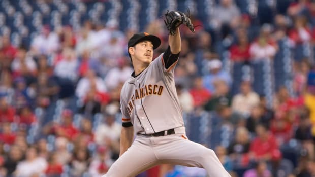 Tim Lincecum and his mustache pitch in 2015
