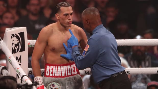 El mundo del boxeo está pidiendo que la próxima pelea de ‘Canelo’ sea con el boxeador estadounidense David Benavidez