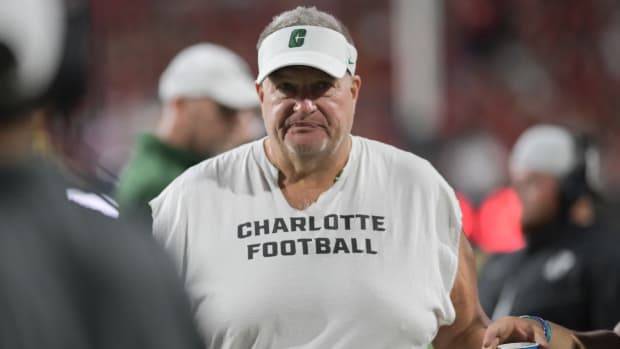 Charlotte coach Biff Poggi during the 49ers' 38-20 loss to Maryland on Sept. 9, 2023.