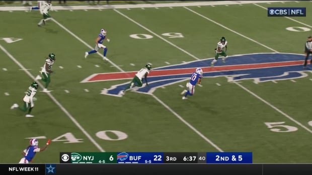 Bills wide receiver Khalil Shakir catches touchdown pass versus New York Jets on Nov. 19, 2023