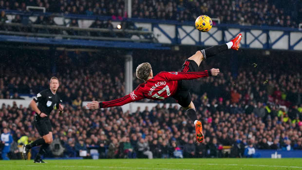 Alejandro Garnacho pictured performing a spectacular overhead kick to score for Manchester United in a 3-0 win at Everton in November 2023