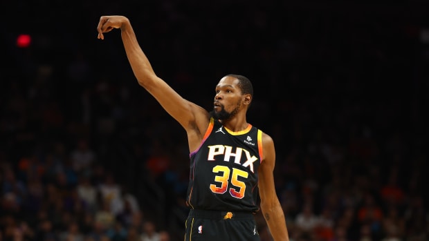 Nov 15, 2023; Phoenix, Arizona, USA; Phoenix Suns forward Kevin Durant (35) against the Minnesota Timberwolves in the first half at Footprint Center.