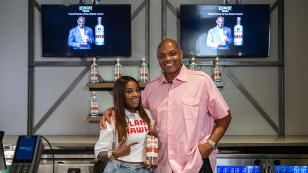 Hawks and State Farm Arena Announce Partnership with Charles Barkley's Redmont Vodka 