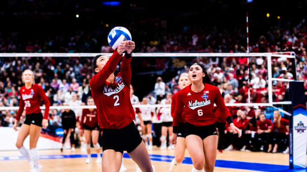 nebraska womens college volleyball