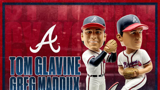 Tom Glavine and Greg Maddux Cy Young dual bobblehead from FOCO