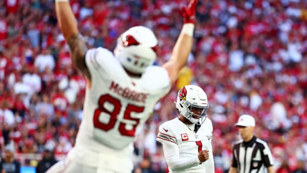 Arizona Cardinals quarterback Kyler Murray (1) and tight end Trey McBride (85) celebrates after running back James Conner (not pictured) scored a touchdown during the first quarter against the San Francisco 49ers at State Farm Stadium.