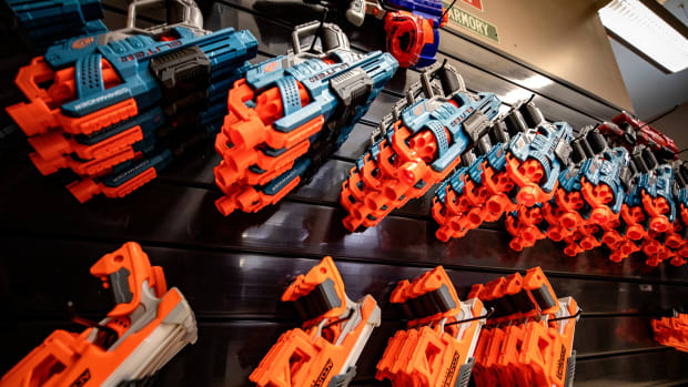 A large selection of dart guns at Dart World Gaming Arena downtown in Lakeland Fl. Friday January 28 , 2022. Dart Arena to offer Nerf gun battles for families and parties. The arena is In a historic building formerly RP Funding offices. Loft is above the Dart World. ERNST PETERS/ THE LEDGER 012822 Ep Dart 4 News