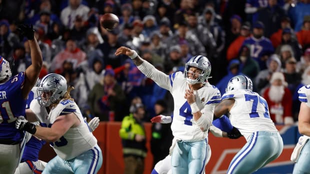 Cowboys vs. Dolphins Prediction with FanDuel