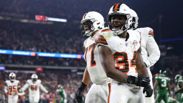 Dec 28, 2023; Cleveland, Ohio, USA; Cleveland Browns running back Jerome Ford (34) celebrates after scoring a touchdown during the first half against the New York Jets at Cleveland Browns Stadium. Mandatory Credit: Scott Galvin-USA TODAY Sports