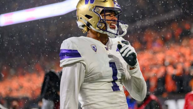 Washington Huskies wide receiver Rome Odunze (1) celebrates a touchdown during the second quarter against the Oregon State Beavers at Reser Stadium.